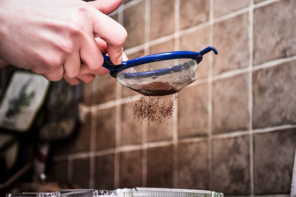 cuore caldo al cioccolato - spolverata di cacao
